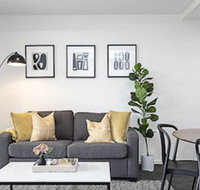 CANBERRA CHIC-Hosted by L'Abode - Accommodation Tasmania