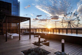 STAY&CO Serviced Apartments Docklands Drive - Accommodation Tasmania 1
