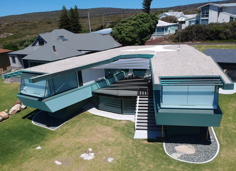Boathouse Augusta - Accommodation Tasmania 2
