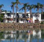 Beachfront 1 25 Willow Street - Accommodation Tasmania