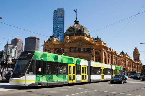 A Spacious & Central 2BR Apt Near Flinders Station - Accommodation Tasmania 4
