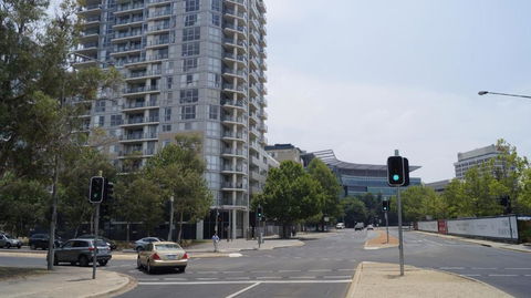 Canberra CBD Metropolitan - Accommodation Tasmania 5