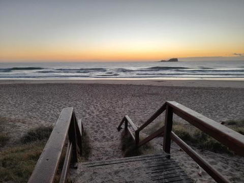 Breakers At Mudjimba Beach - Accommodation Tasmania 4