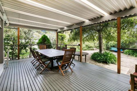 Lighthouse Cottage - Accommodation Tasmania 2