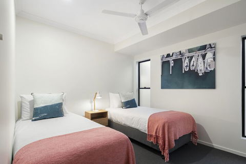 WHITSUNDAY Spacious & Comfortable Moments From Picturesque Boardwalk - Accommodation Tasmania 2