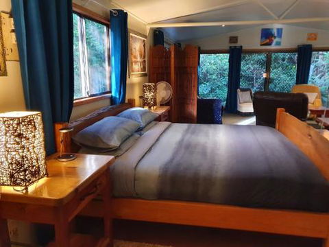 Garden Studio - Accommodation Tasmania 1