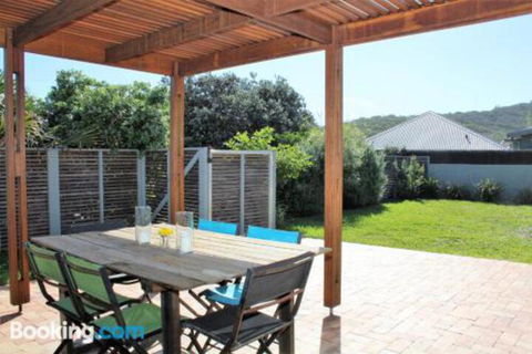 BARANBALEE WEEKLY ONLY - Accommodation Tasmania 5