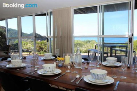 BARANBALEE WEEKLY ONLY - Accommodation Tasmania 6