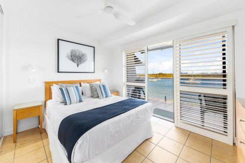 Apartment 5 Commodore - Accommodation Tasmania 1