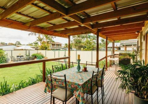 Comfortable Outdoor Entertaining Lake Walks - Accommodation Tasmania 6
