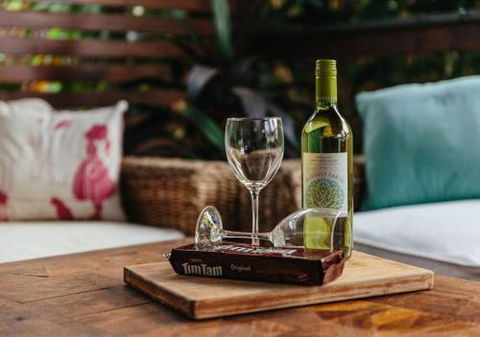 Comfortable Outdoor Entertaining Lake Walks - Accommodation Tasmania 5