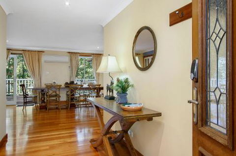 Hilldo Lovely Mountainside Accommodation - Accommodation Tasmania 3