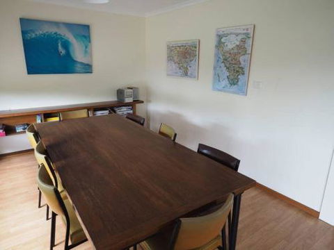 27 Beach Parade Sandy Point - Accommodation Tasmania 5
