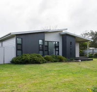34 Ash Avenue Sandy Point - Accommodation Tasmania