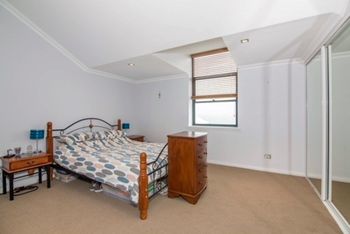 Spacious Apartment With Sea Views - Accommodation Tasmania 1