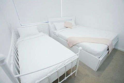 B03-darling Harbour 1 BDR APT - Accommodation Tasmania 1