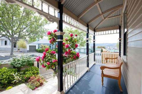 Library House - Accommodation Tasmania 6