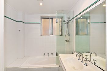 Parklea 5 - Accommodation Tasmania 2