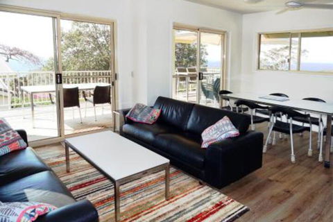 At Cylinder Unit 3 - Accommodation Tasmania 7