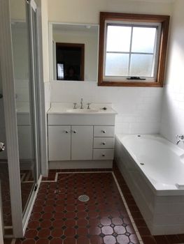 Kookaburra Cottage At Hat Head - Accommodation Tasmania 4