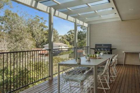 BEACH WITHIN REACH - Accommodation Tasmania 0