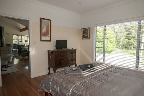 Crescent Head Farm - Accommodation Tasmania 5