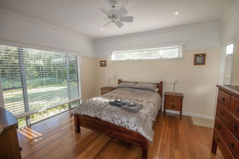 Crescent Head Farm - Accommodation Tasmania 2