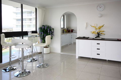 Broadwater Shores Waterfront Apartments - Accommodation Tasmania 4