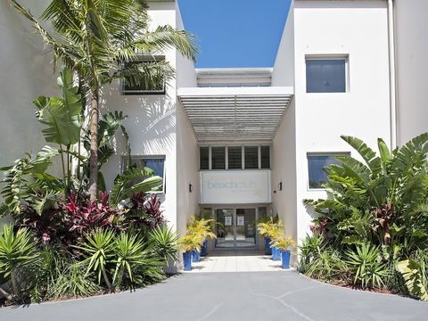 Shoal Bay Beachclub Apartments - Accommodation Tasmania 1