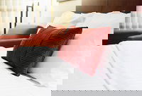 Kew Serviced Apartments - Accommodation Tasmania 0