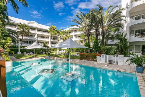 Poolside Apt In Alamanda Beachfront Resort 67 - Accommodation Tasmania 2