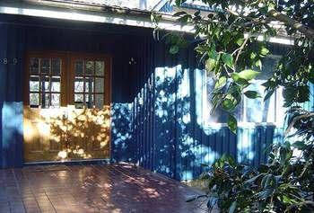 Amaroo On The Waterfront - Accommodation Tasmania 0