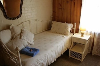 A Settler's Cottage - Accommodation Tasmania 3
