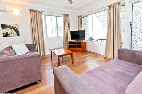 Silver Sands Apartments - Accommodation Tasmania 4