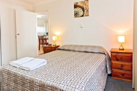 Silver Sands Apartments - Accommodation Tasmania 3
