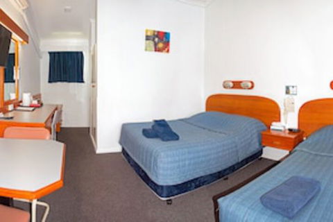 Rest Point Motor Inn - Accommodation Tasmania 0