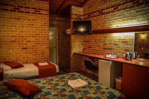 Beenleigh Village Motel - Accommodation Tasmania 6