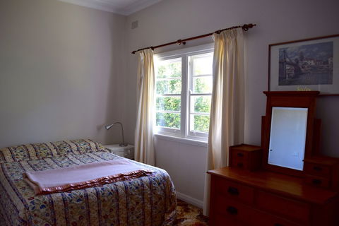 Clanwilliam - Accommodation Tasmania 2