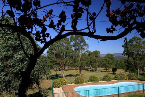 Englewood Ridge - Accommodation Tasmania 2