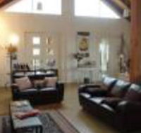 Outlook Hill Pavilion suites  Spa Cottages - Accommodation Tasmania