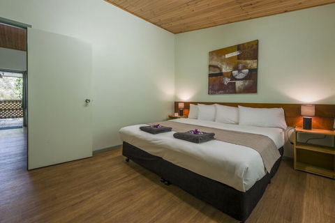 Chambers Wildlife Rainforest Lodges - Accommodation Tasmania 7