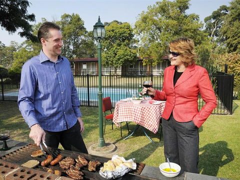 Captains Lodge International & VIP Restaurant - Accommodation Tasmania 5