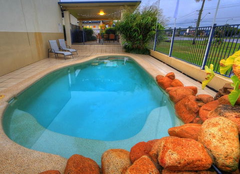 Tropixx Motel & Restaurant - Accommodation Tasmania 3