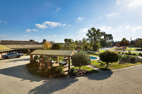 Statesman Motor Inn - Accommodation Tasmania 0