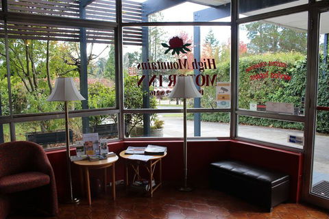 High Mountains Motor Inn - Accommodation Tasmania 3