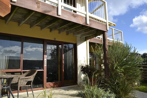 Loch Ard Motor Inn - Accommodation Tasmania 5