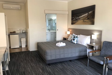 Robetown Motor Inn & Apartments - Accommodation Tasmania 4