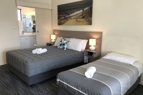 Robetown Motor Inn & Apartments - Accommodation Tasmania 2