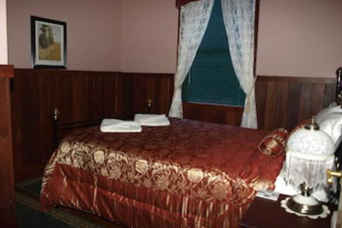 Pemberton Old Picture Theatre Holiday Apartments - Accommodation Tasmania 4