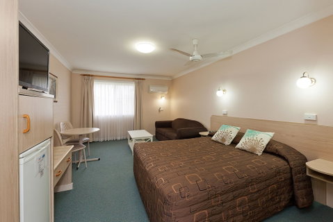 Abraham Lincoln Motel - Accommodation Tasmania 0